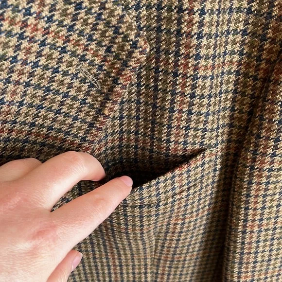 Embassy Row Jacket - Picture 8 of 14